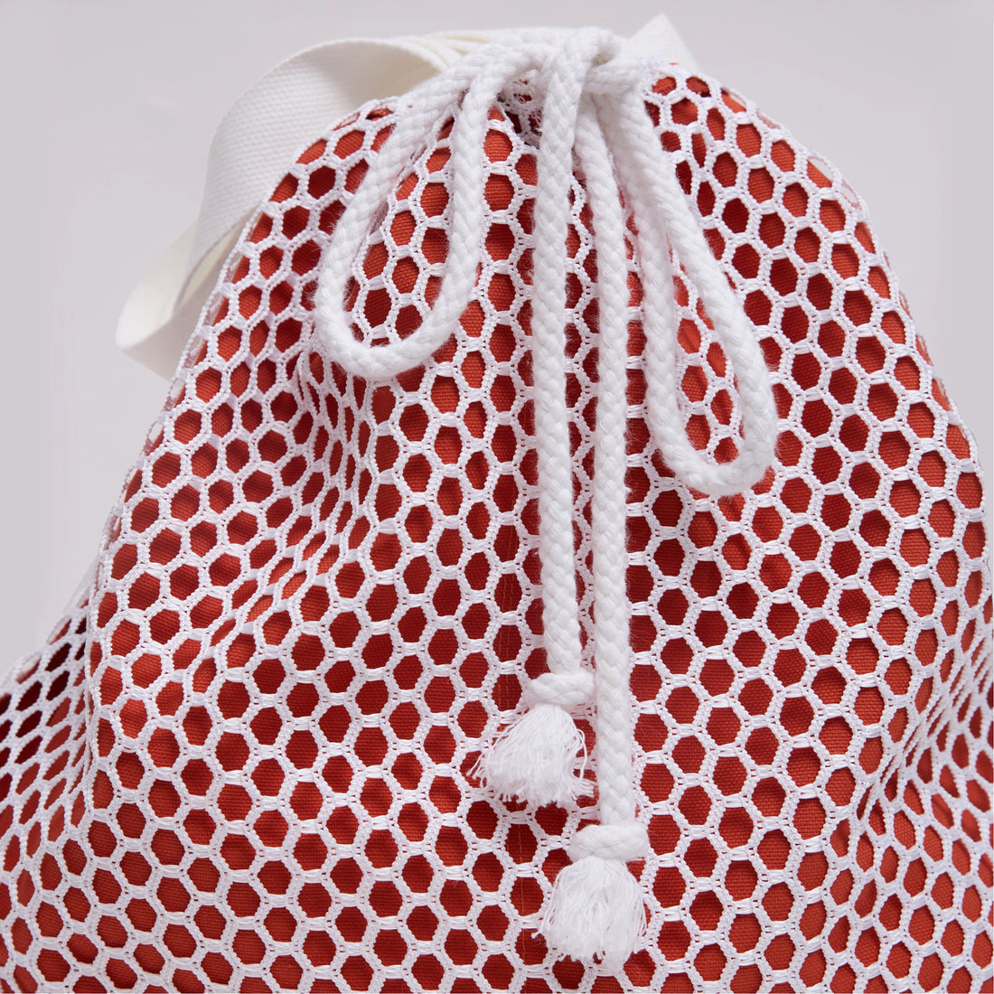 VÉRA Terracotta Mesh bag